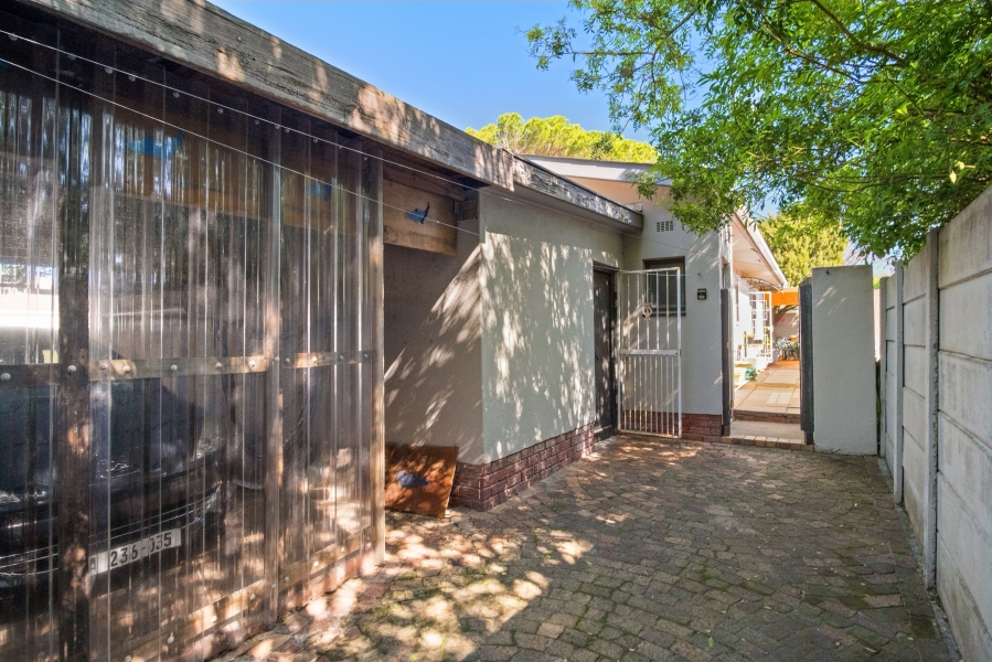 3 Bedroom Property for Sale in Plumstead Western Cape